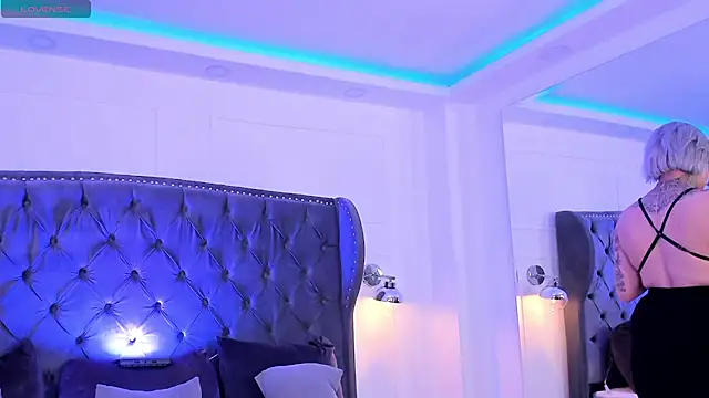 Snapshot of jinxv_nuss chatting on November 2025 10:48:02 AM jinxv nuss online show from November 2025 10:48:02 AM