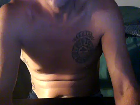 Snapshot of GoloZeusMax chatting on February 2025 01:34:01 AM GoloZeusMax online show from February 2025 01:34:01 AM