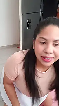 downsonMia online show from March 2026 12:07:01 PM