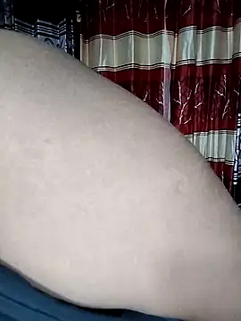 YERY HOT online show from September 2025 08:24:01 AM