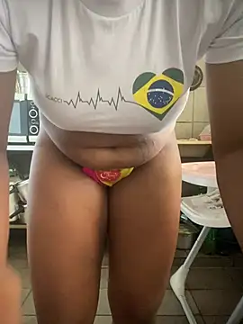 Mariaapimentinha online show from June 2026 01:15:02 PM