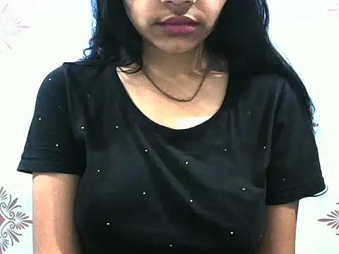 Snapshot of Misha_Sweett chatting on January 2025 08:37:02 PM Misha Sweett online show from January 2025 08:37:02 PM