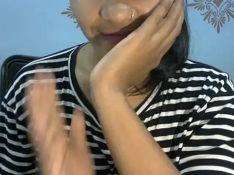 Snapshot of Misha_Sweett chatting on January 2025 11:10:01 PM Misha Sweett online show from January 2025 11:10:01 PM