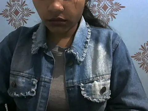 Snapshot of Misha_Sweett chatting on November 2025 03:01:02 PM Misha Sweett online show from November 2025 03:01:02 PM