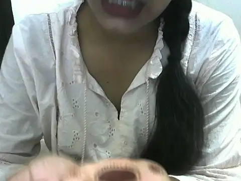 Misha Sweett online show from July 2026 04:26:02 PM