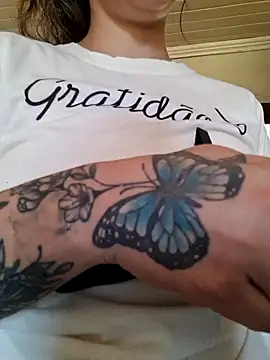 casalbrasileiroooo online show from February 2025 04:07:01 PM