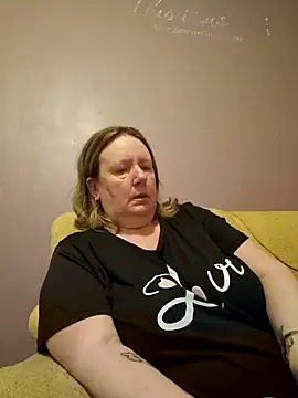 curvy girl71 online show from January 2025 06:57:01 PM