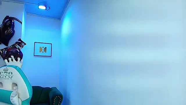 Snapshot of Arianna_sweeet chatting on October 2025 03:42:02 AM Arianna sweeet online show from October 2025 03:42:02 AM