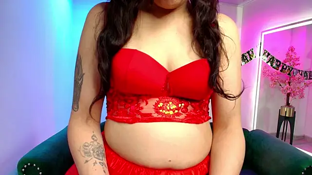 Snapshot of Arianna_sweeet chatting on October 2025 03:35:02 PM Arianna sweeet online show from October 2025 03:35:02 PM