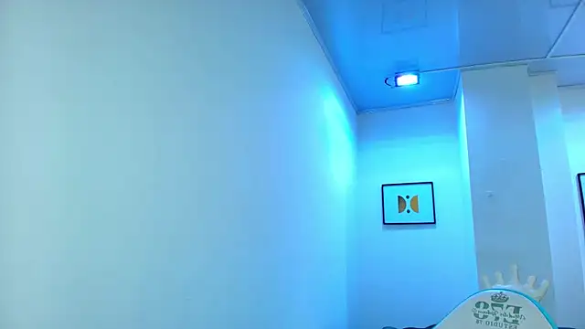 Snapshot of Arianna_sweeet chatting on November 2025 03:50:01 AM Arianna sweeet online show from November 2025 03:50:01 AM