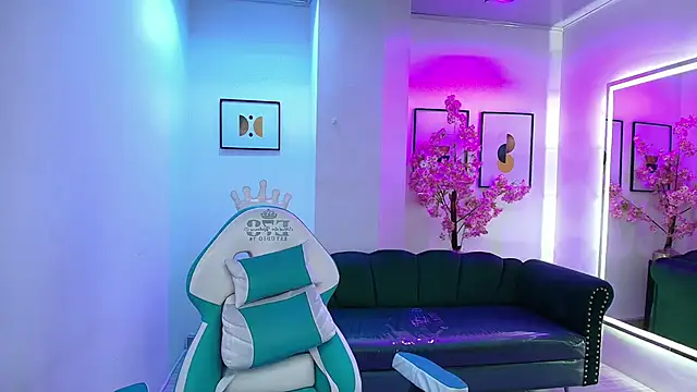 Snapshot of Arianna_sweeet chatting on November 2025 04:10:02 AM Arianna sweeet online show from November 2025 04:10:02 AM