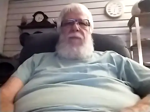 Snapshot of Futura_intx chatting on December 2025 12:20:02 AM Futura intx online show from December 2025 12:20:02 AM