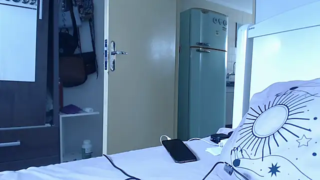 Snapshot of loirascorpio chatting on January 2025 12:24:01 PM loirascorpio online show from January 2025 12:24:01 PM