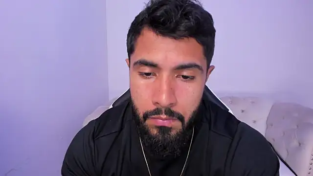 Santiago huntt online show from February 2026 09:11:01 PM