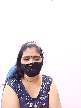 Snapshot of Lucky-Deepthi chatting on February 2025 10:52:02 PM Lucky-Deepthi online show from February 2025 10:52:02 PM