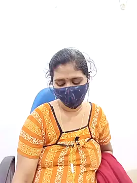 Snapshot of Lucky-Deepthi chatting on February 2025 07:10:02 PM Lucky-Deepthi online show from February 2025 07:10:02 PM