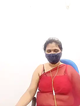 Snapshot of Lucky-Deepthi chatting on February 2025 08:49:02 PM Lucky-Deepthi online show from February 2025 08:49:02 PM