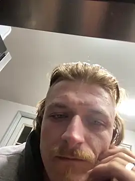 Snapshot of SparingTeller chatting on November 2025 07:52:01 AM SparingTeller online show from November 2025 07:52:01 AM