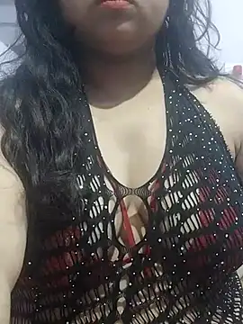 Snapshot of BigAssSarah chatting on March 2025 09:21:02 PM BigAssSarah online show from March 2025 09:21:02 PM