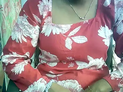 Snapshot of Barbie_183 chatting on February 2026 05:39:02 AM Barbie 183 online show from February 2026 05:39:02 AM