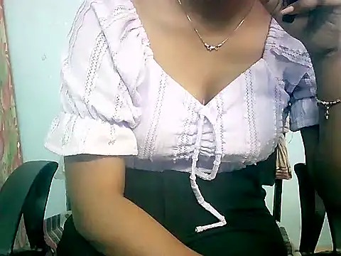 Snapshot of Barbie_183 chatting on March 2026 05:55:01 AM Barbie 183 online show from March 2026 05:55:01 AM