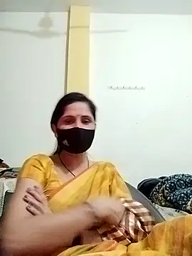 Snapshot of priyancyfun chatting on February 2025 03:20:01 PM priyancyfun online show from February 2025 03:20:01 PM