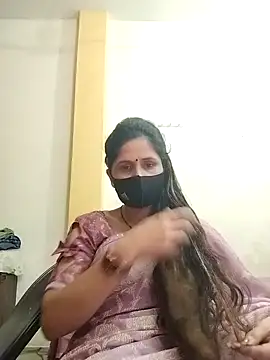 Snapshot of priyancyfun chatting on February 2025 09:05:02 AM priyancyfun online show from February 2025 09:05:02 AM