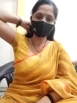 Snapshot of priyancyfun chatting on February 2025 11:53:01 AM priyancyfun online show from February 2025 11:53:01 AM