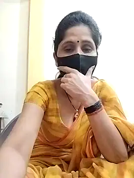 Snapshot of priyancyfun chatting on February 2025 09:44:02 AM priyancyfun online show from February 2025 09:44:02 AM