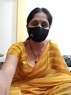 Snapshot of priyancyfun chatting on February 2025 12:48:02 PM priyancyfun online show from February 2025 12:48:02 PM