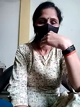 Snapshot of priyancyfun chatting on March 2025 05:31:02 AM priyancyfun online show from March 2025 05:31:02 AM