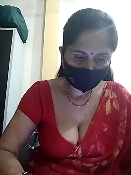 Snapshot of priyancyfun chatting on May 2026 03:28:02 PM priyancyfun online show from May 2026 03:28:02 PM