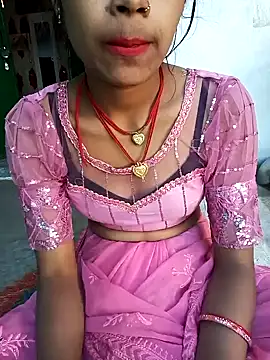 Snapshot of Amaya_Bajwa chatting on January 2025 09:55:01 AM Amaya Bajwa online show from January 2025 09:55:01 AM