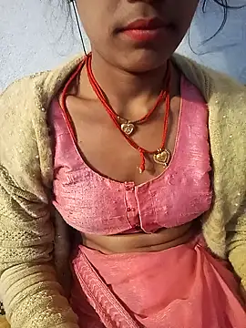 Snapshot of Amaya_Bajwa chatting on February 2025 02:37:01 PM Amaya Bajwa online show from February 2025 02:37:01 PM