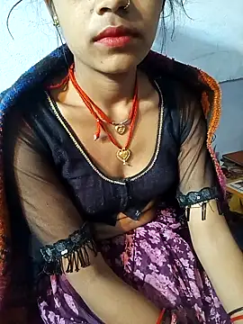 Snapshot of Amaya_Bajwa chatting on February 2025 08:18:01 PM Amaya Bajwa online show from February 2025 08:18:01 PM