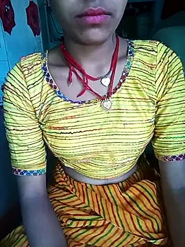 Snapshot of Amaya_Bajwa chatting on February 2025 07:06:01 AM Amaya Bajwa online show from February 2025 07:06:01 AM