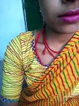 Snapshot of Amaya_Bajwa chatting on February 2025 10:11:02 AM Amaya Bajwa online show from February 2025 10:11:02 AM