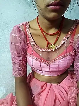 Snapshot of Amaya_Bajwa chatting on February 2025 09:33:02 PM Amaya Bajwa online show from February 2025 09:33:02 PM