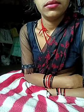 Snapshot of Amaya_Bajwa chatting on March 2025 08:54:01 PM Amaya Bajwa online show from March 2025 08:54:01 PM