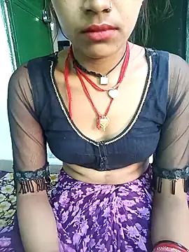 Snapshot of Amaya_Bajwa chatting on March 2025 10:03:02 AM Amaya Bajwa online show from March 2025 10:03:02 AM