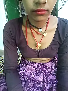 Snapshot of Amaya_Bajwa chatting on March 2025 10:49:02 AM Amaya Bajwa online show from March 2025 10:49:02 AM