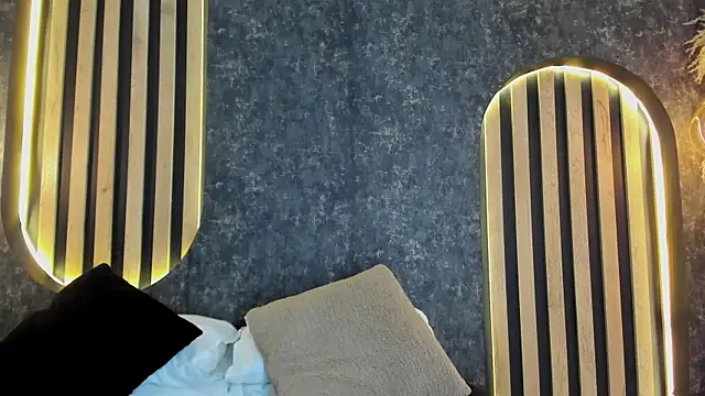 Snapshot of sara__jones_gh chatting on January 2025 11:03:01 PM sara jones gh online show from January 2025 11:03:01 PM