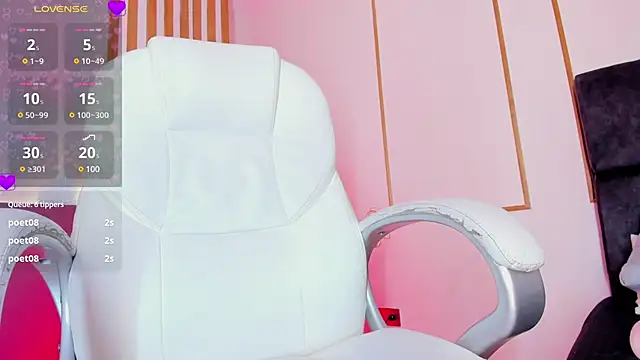 Snapshot of sara__jones_gh chatting on February 2025 01:13:02 AM sara jones gh online show from February 2025 01:13:02 AM