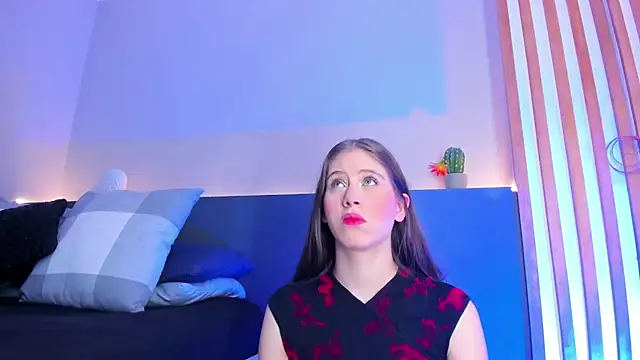 Snapshot of sara__jones_gh chatting on September 2025 11:23:02 AM sara jones gh online show from September 2025 11:23:02 AM