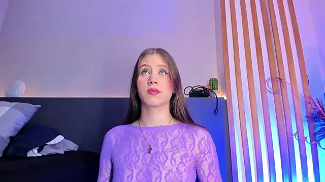 Snapshot of sara__jones_gh chatting on September 2025 11:34:02 AM sara jones gh online show from September 2025 11:34:02 AM