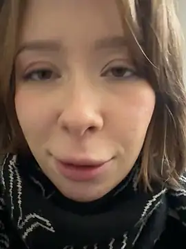 Alexandria Balenciaga online show from January 2025 08:32:02 PM