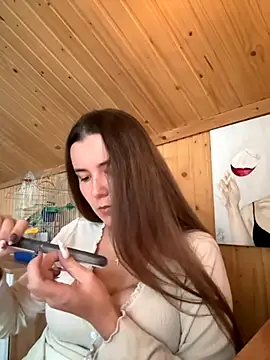 mewKate online show from October 2025 01:18:02 PM