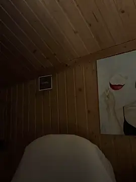 mewKate online show from February 2026 05:44:02 PM