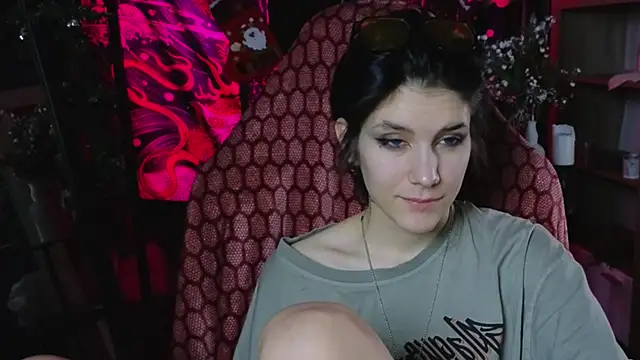 Snapshot of Hyeon_Jin chatting on January 2025 02:53:01 AM Hyeon Jin online show from January 2025 02:53:01 AM