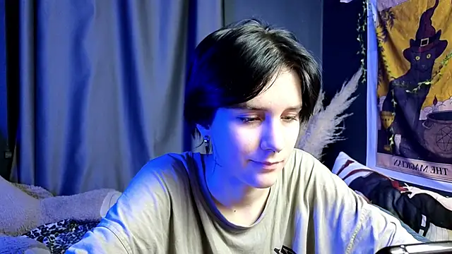 Snapshot of Hyeon_Jin chatting on February 2025 11:46:02 PM Hyeon Jin online show from February 2025 11:46:02 PM